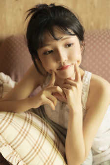 明星专题：李莉莉